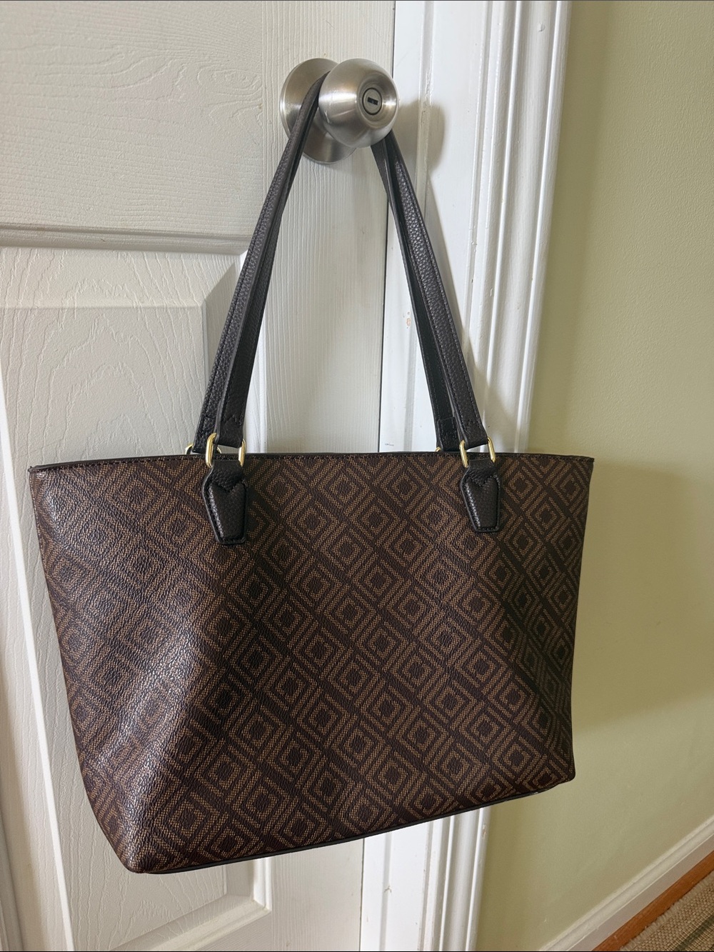 Liz Claiborne Jessica Tote Bag Brown monogram pattern